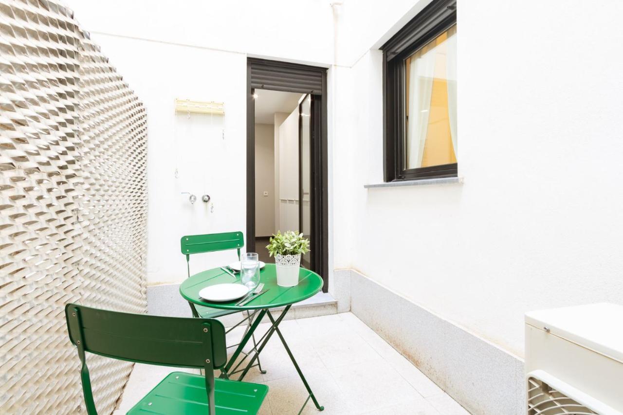 Angeles Santa Cruz Deluxe By Valcambre Apartman Sevilla Kültér fotó