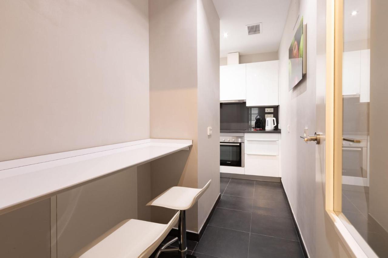 Angeles Santa Cruz Deluxe By Valcambre Apartman Sevilla Kültér fotó