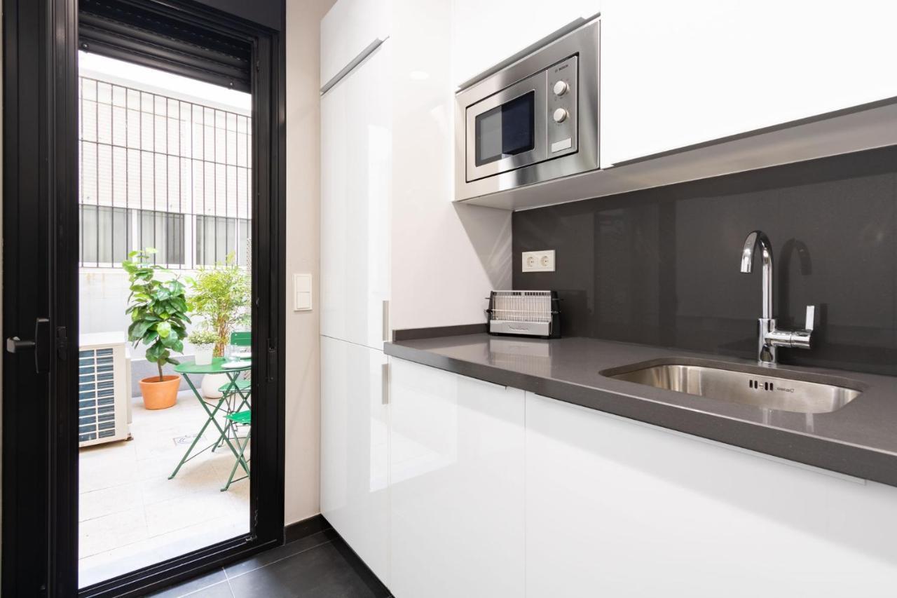 Angeles Santa Cruz Deluxe By Valcambre Apartman Sevilla Kültér fotó
